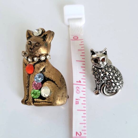 Vintage Small Cat Pins Antique Gold Rhinestone Silver Marcasite Style Set of 2 - Picture 8 of 8